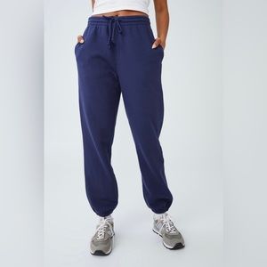 Plush gym track pant
